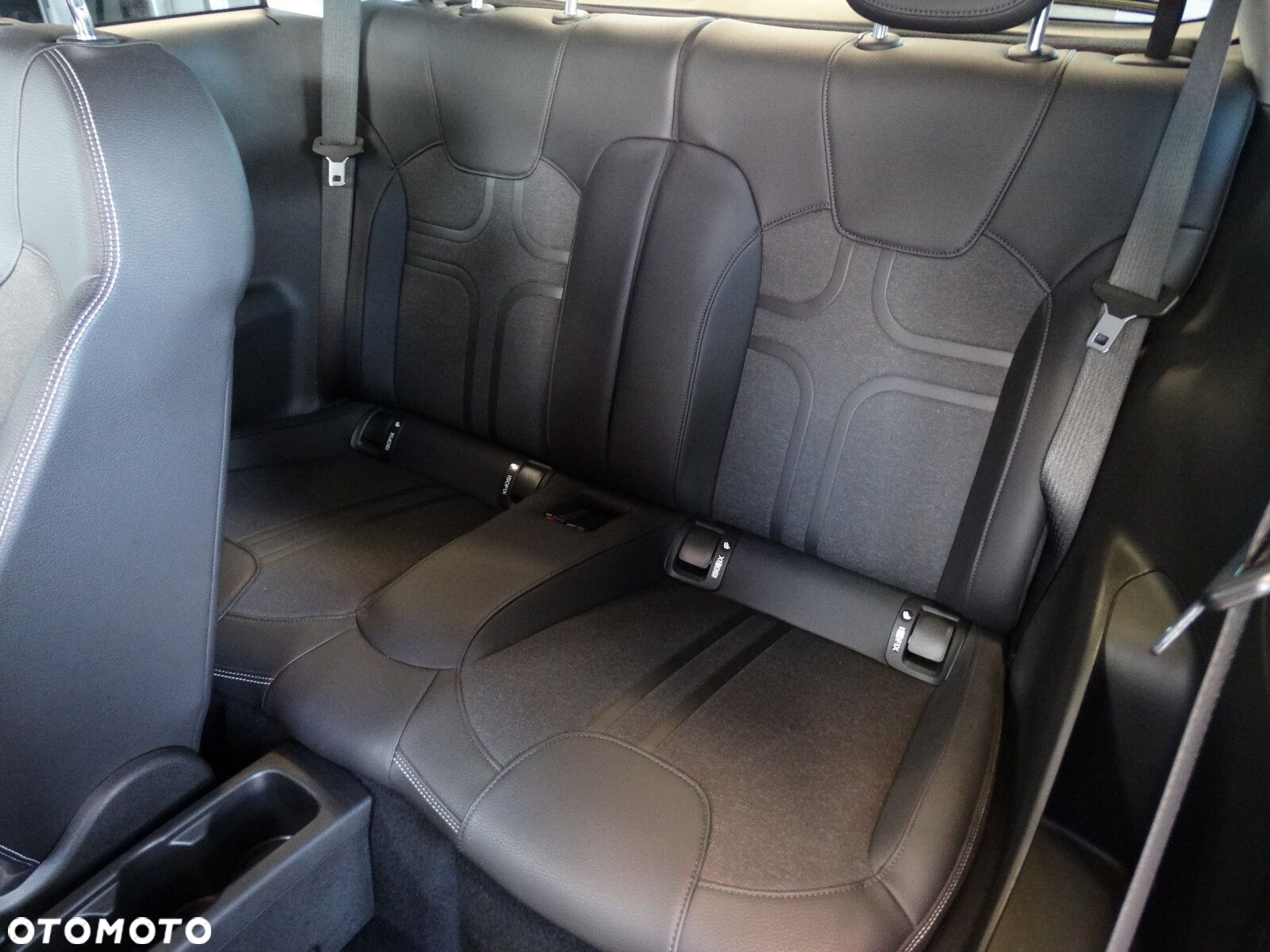 Opel Adam - 31