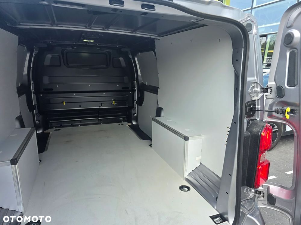 Peugeot Expert - 9