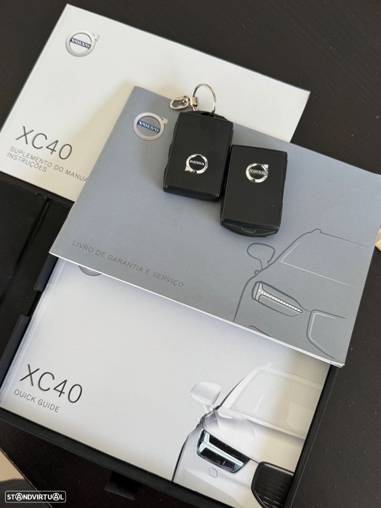 Volvo XC 40 2.0 D3 Momentum Plus - 38