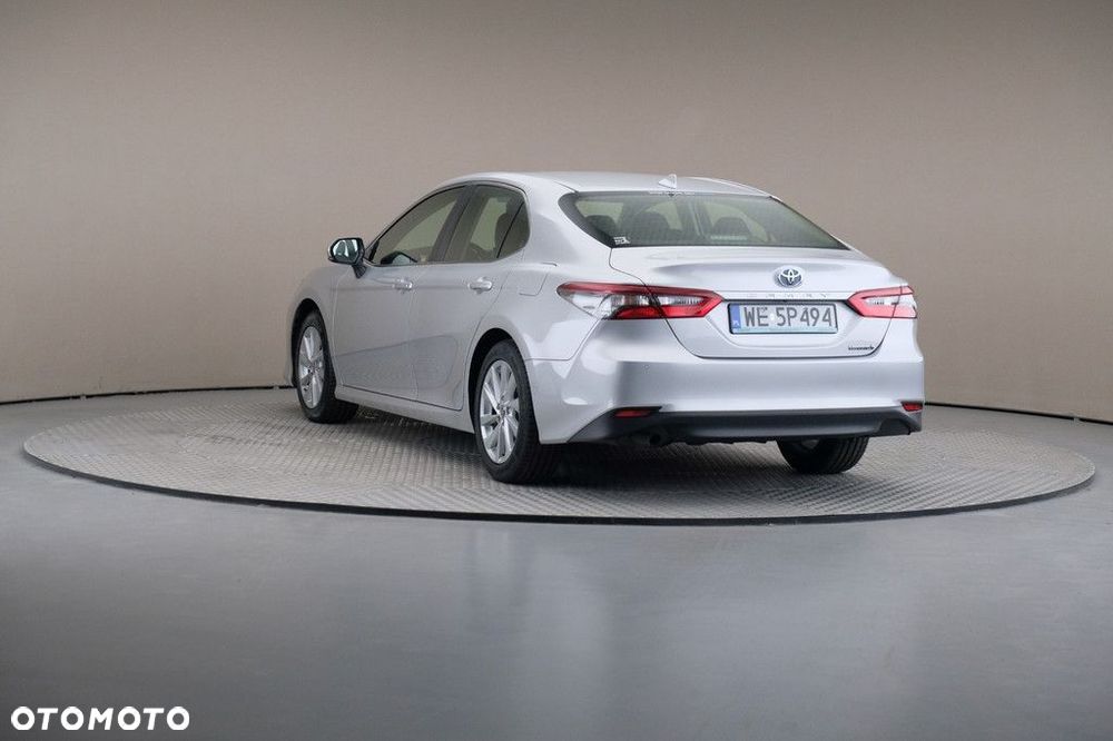 Toyota Camry 2.5 Hybrid Comfort CVT - 2