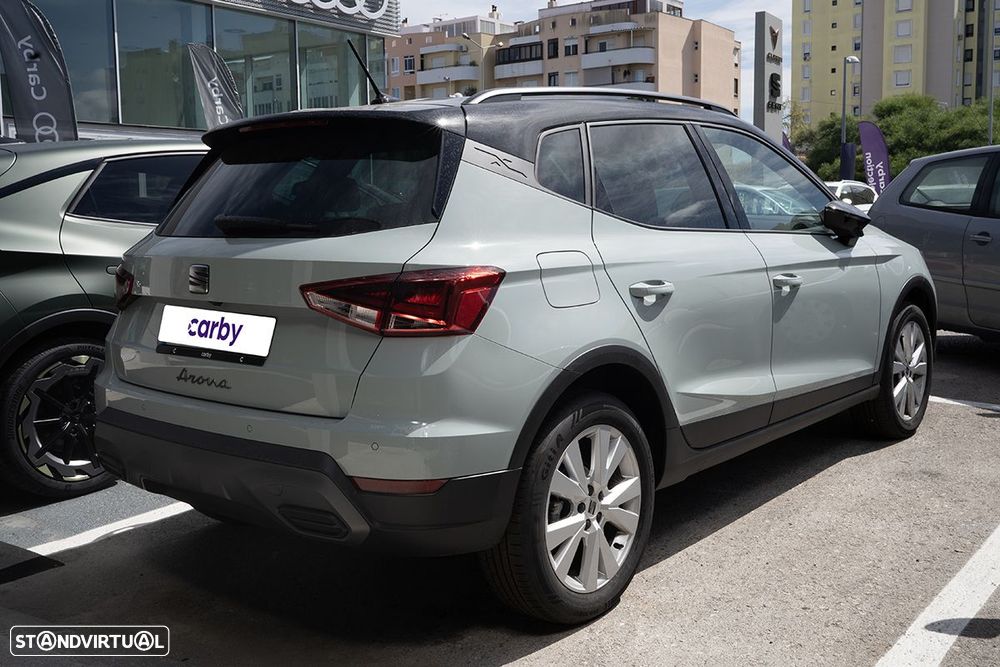 SEAT Arona 1.0 TSI Style DSG - 4