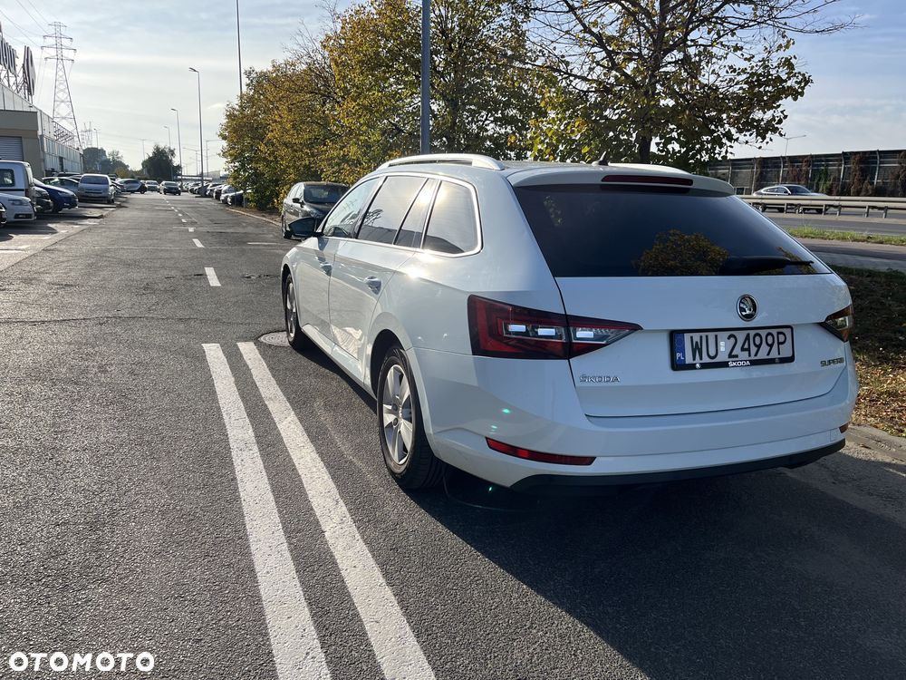 Skoda Superb 1.8 TSI Ambition DSG - 4