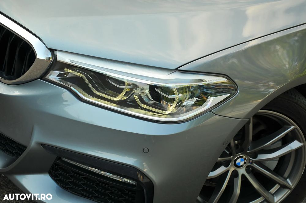 BMW Seria 5 520d AT - 33