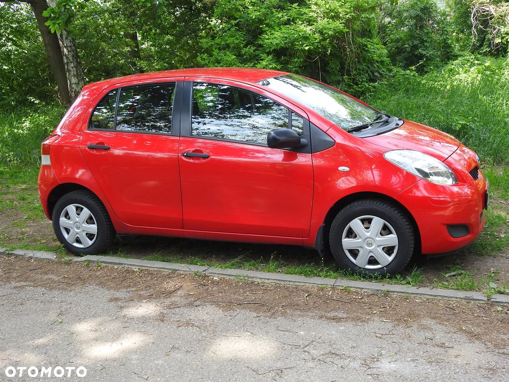 Toyota Yaris 1.0 Entry - 30