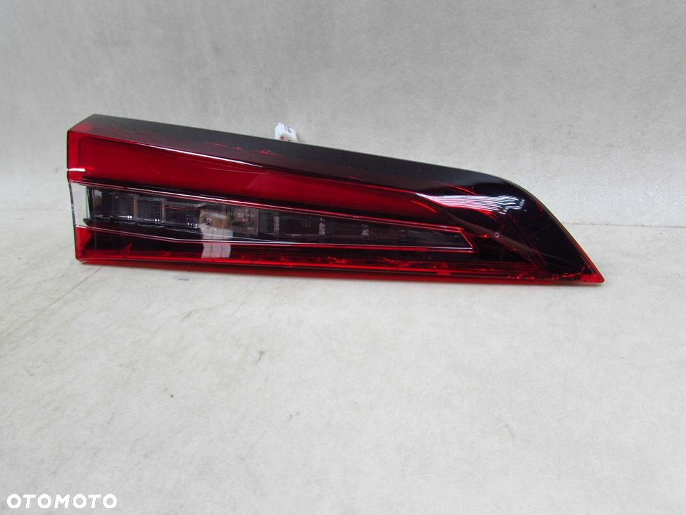 TOYOTA COROLLA E21 XII KOMBI LAMPA TYL PRAWA KLAPY LED EUROPA 19-23 - 4