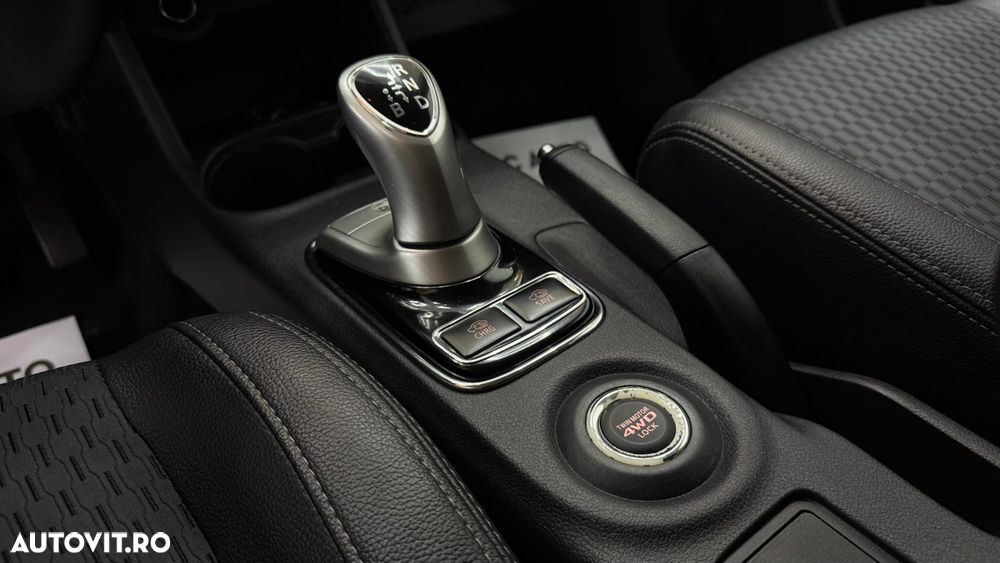 Mitsubishi Outlander 2.0 4WD - 20