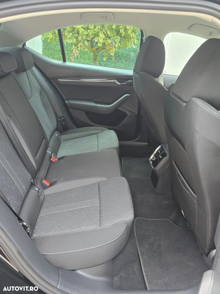 Skoda Octavia 1.4 TSI iV DSG Style - 7
