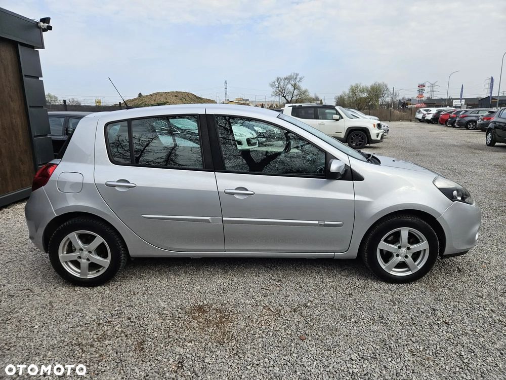 Renault Clio 1.2 16V Edition Dynamique - 12