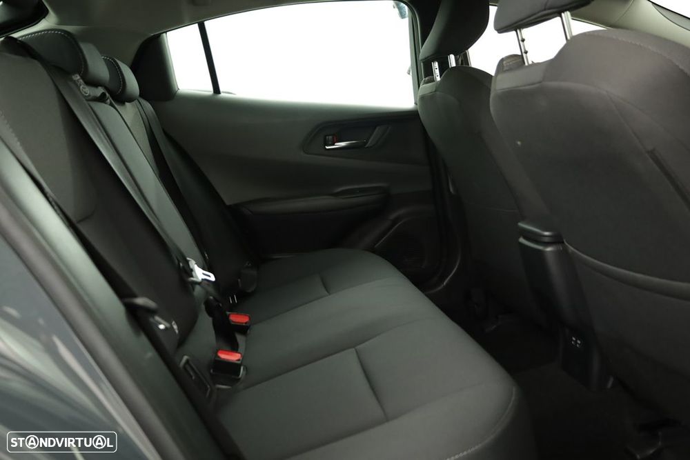 Toyota Prius 2.0 Plug-in Exclusive - 21