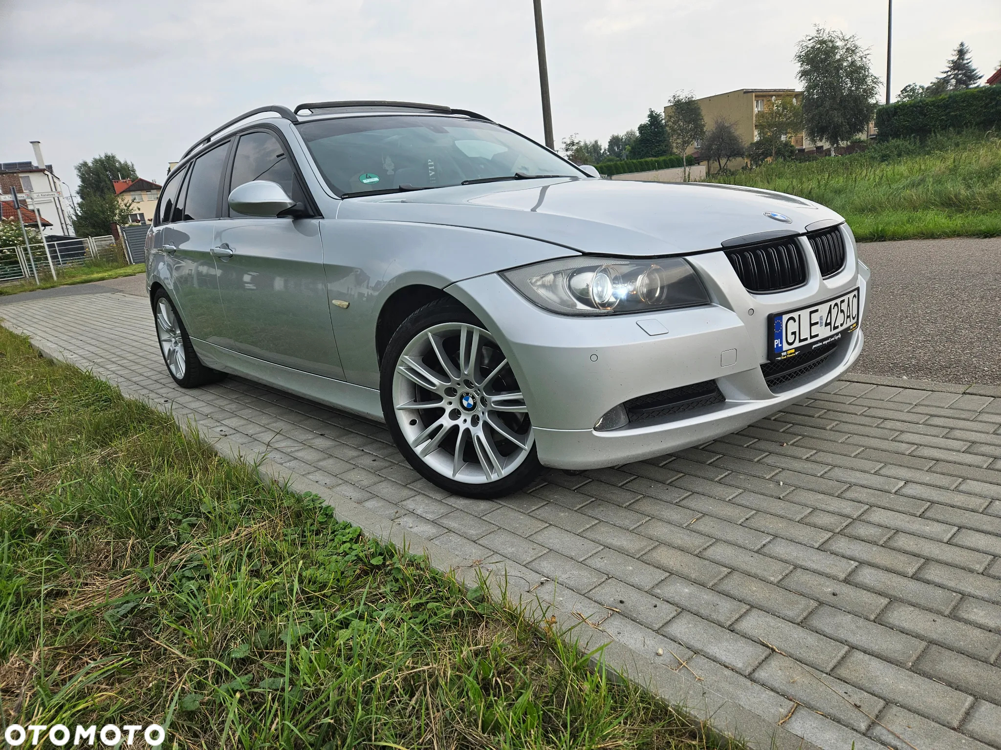 BMW Seria 3 320d DPF Touring - 9