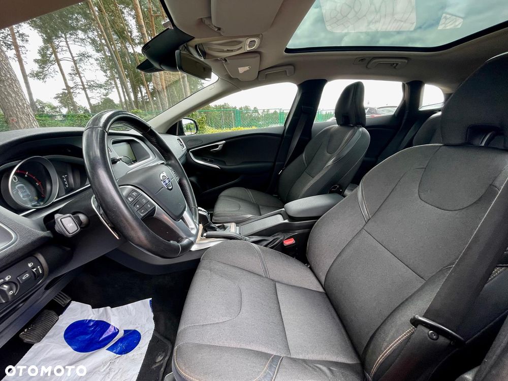Volvo V40 - 10
