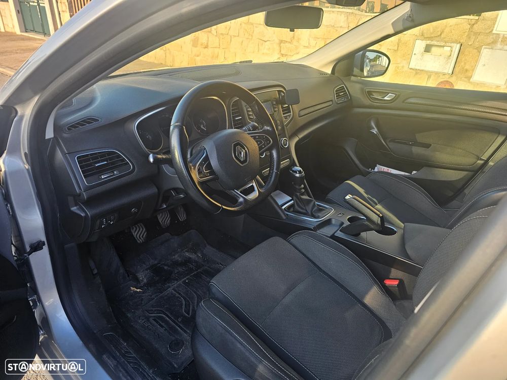 Renault Mégane 1.5 dCi Zen - 7