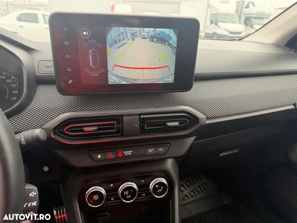 Dacia Sandero TCe 90 CVT Journey - 12