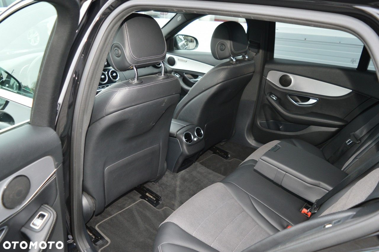 Mercedes-Benz Klasa C 200 (BlueTEC) d T Exclusive - 28