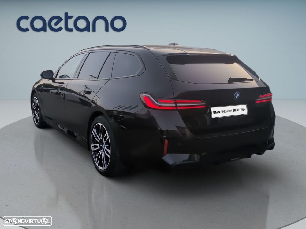 BMW 530 e Pack Desportivo M - 6