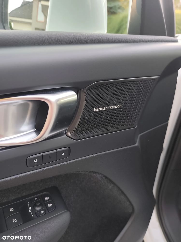 Volvo XC 40 B3 B DKG Plus Bright - 5
