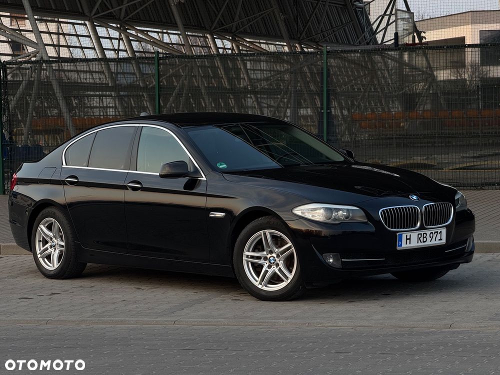 BMW Seria 5 520d - 13