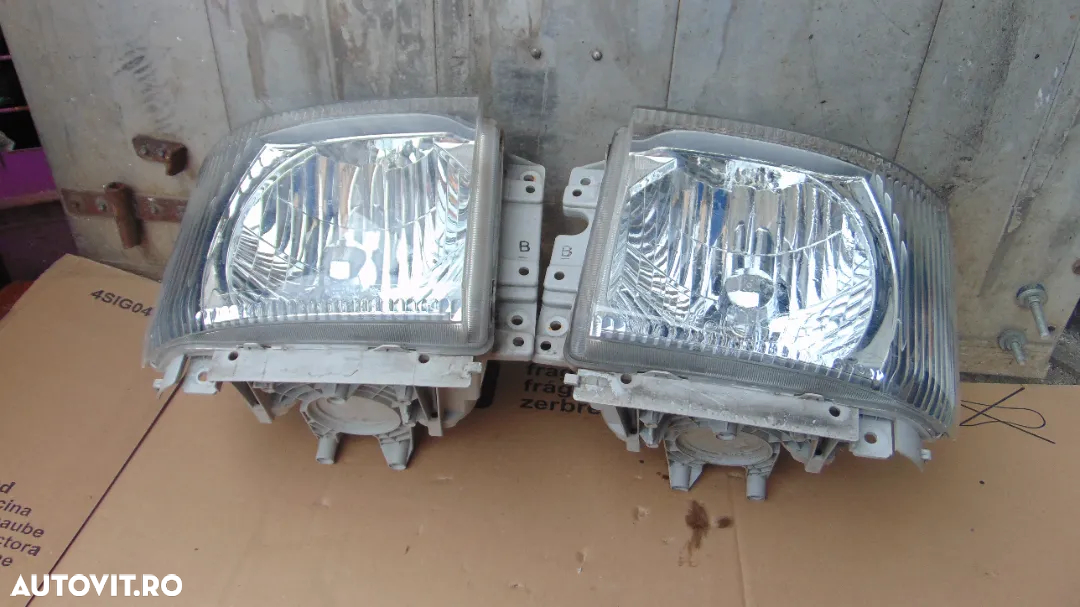 Far Isuzu seria n n35 npr nqr nkr nlr nnr nmr faruri stanga dreapta europa - 2