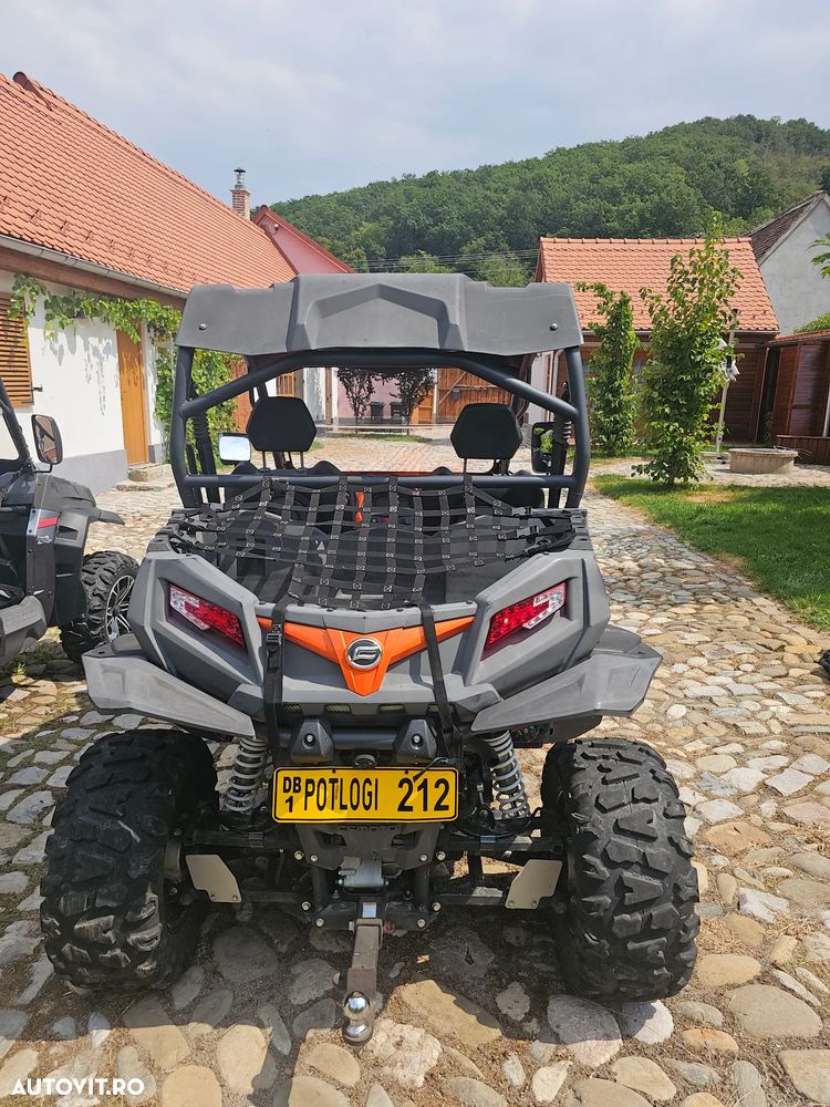 CF Moto ZForce 550 - 4