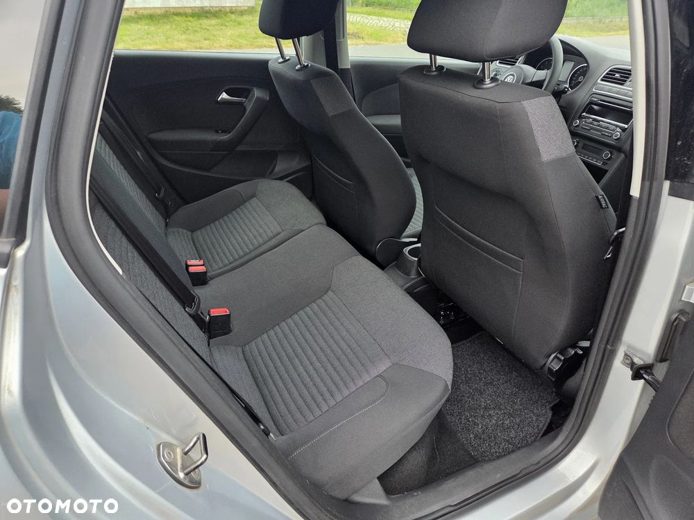 Volkswagen Polo - 15