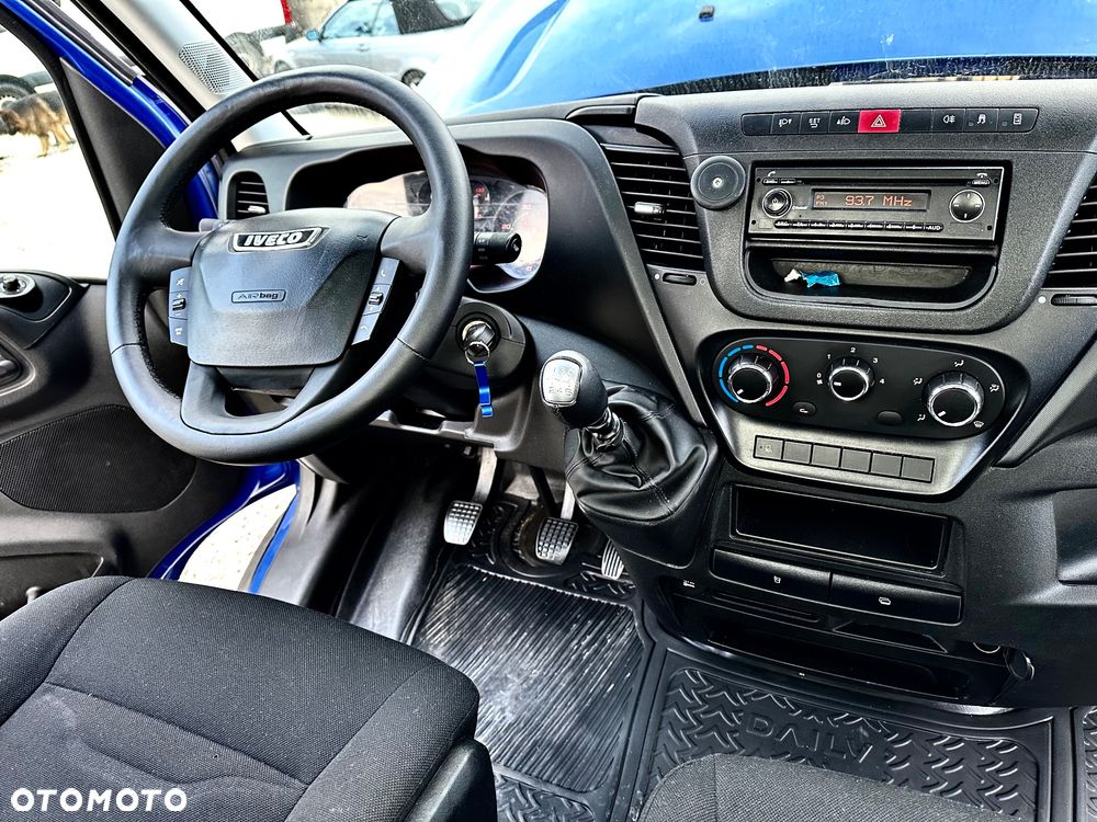 Iveco 35S15 - 12