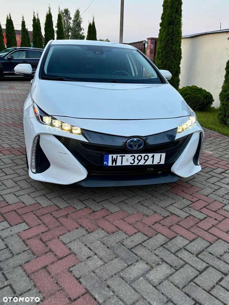 Toyota Prius 1.8 Hybrid Executive - 17