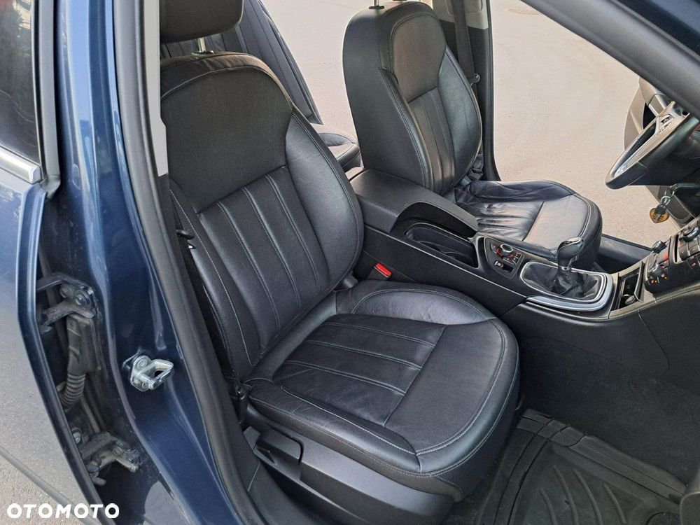 Opel Insignia 2.0 CDTI - 19