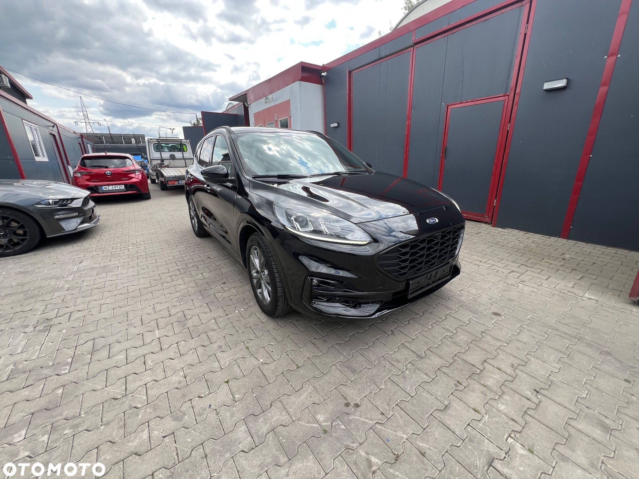 Ford Kuga 2.5 FHEV AWD ST-Line - 1