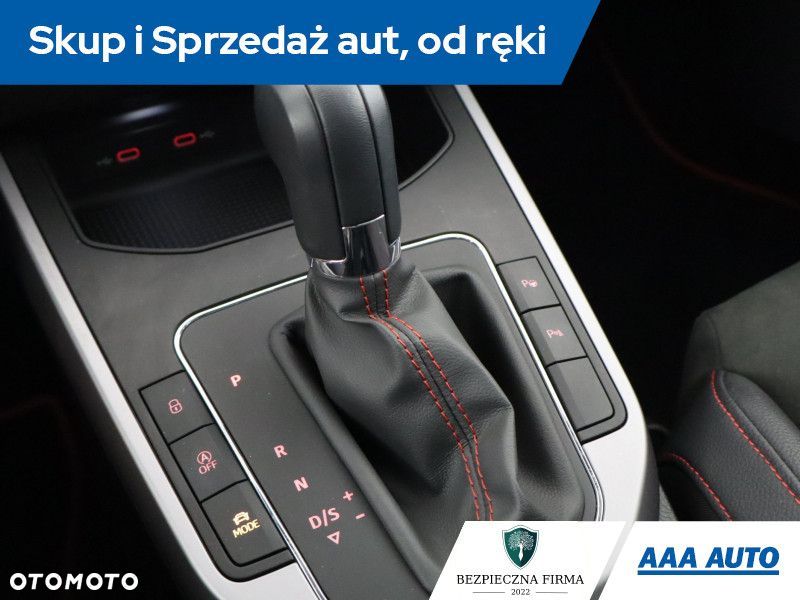Seat Arona - 15