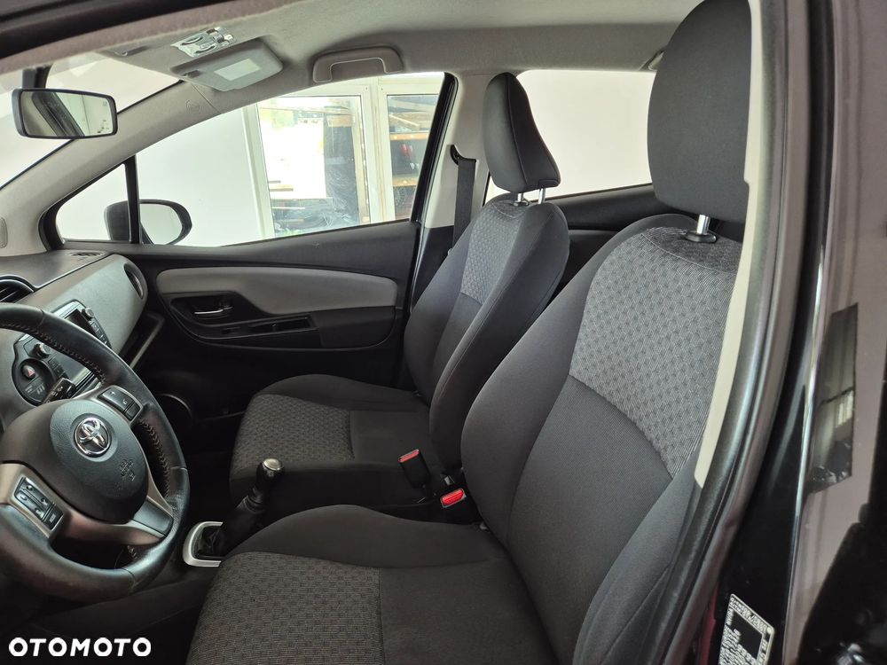 Toyota Yaris - 9