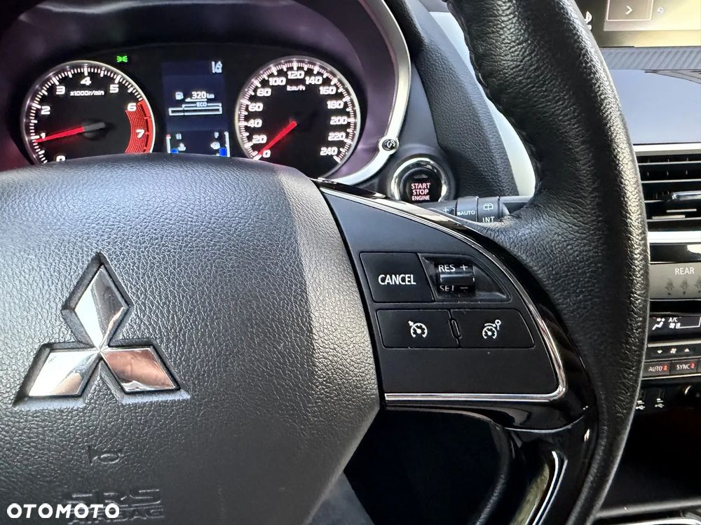 Mitsubishi Eclipse Cross 1.5 T Invite Plus - 29