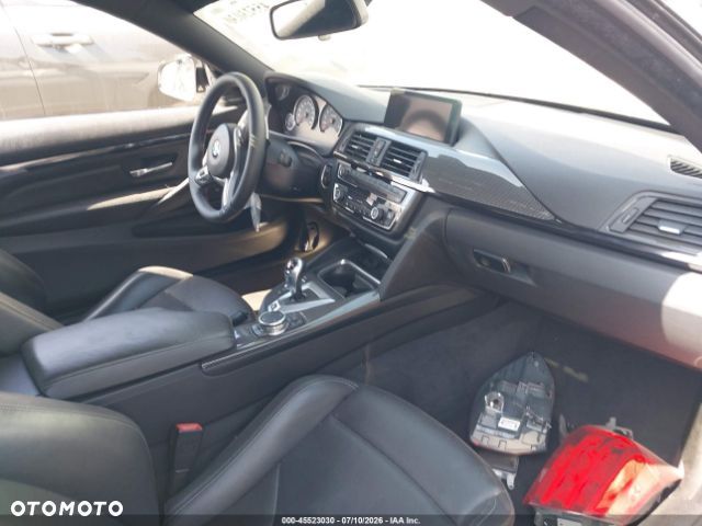 BMW M4 DKG - 14