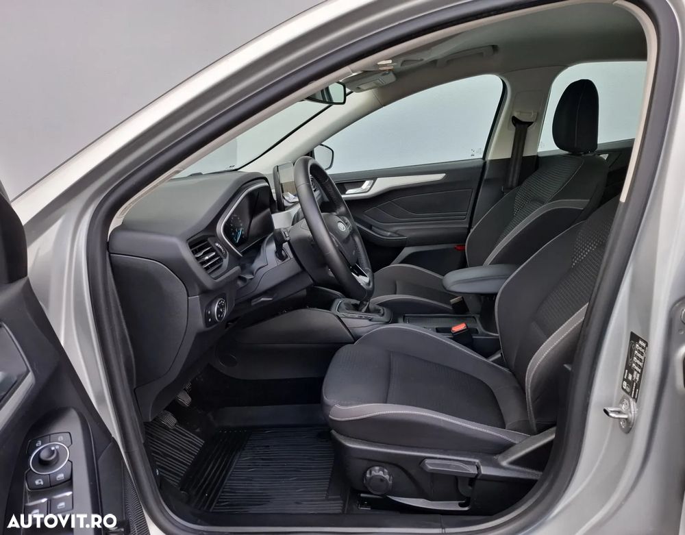 Ford Focus 1.5 EcoBlue Connected - 10