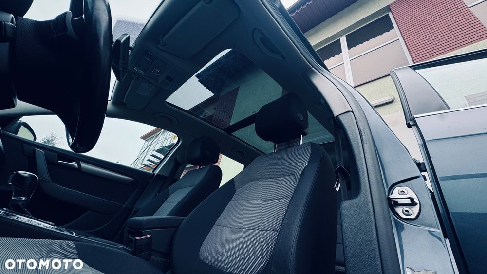 Volkswagen Passat 2.0 TDI 4Mot Highline DSG - 6