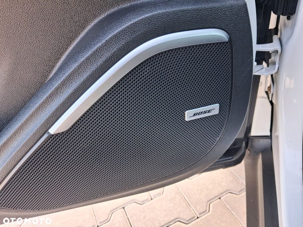 Renault Scenic TCe 140 GPF EDC BUSINESS EDITION - 22