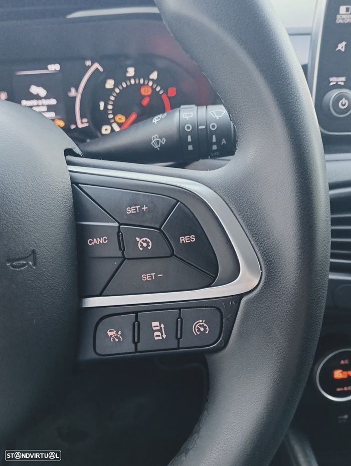 Fiat Tipo Station Wagon 1.3 M-Jet Lounge Tech - 19