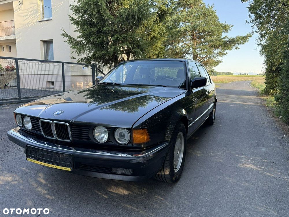 BMW Seria 7 - 29