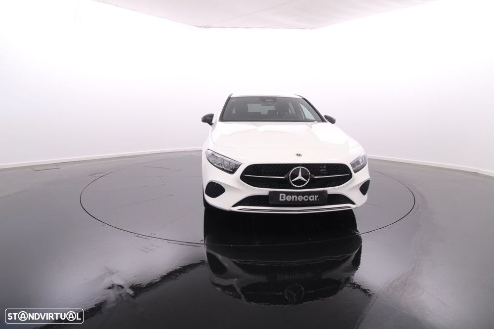Mercedes-Benz A 250 e Progressive - 12