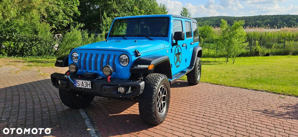 Jeep Wrangler - 1