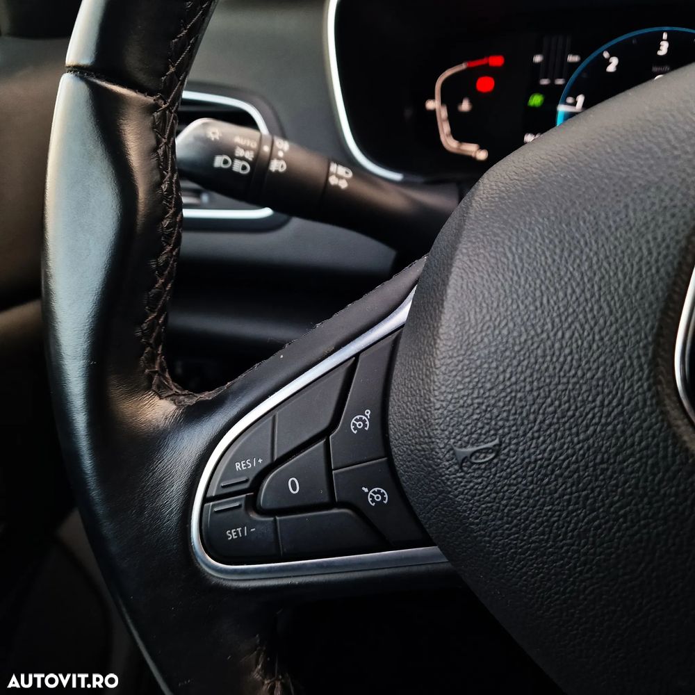 Renault Megane Blue dCi 116 Intens - 19