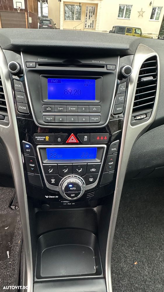 Hyundai i30 i30cw 1.6 CRDi Style - 18