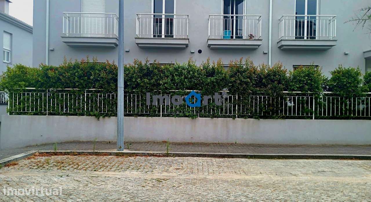 Oportunidade de adquirir excelente apartamento T2 em Gião, Vila de Co - Grande imagem: 2/35