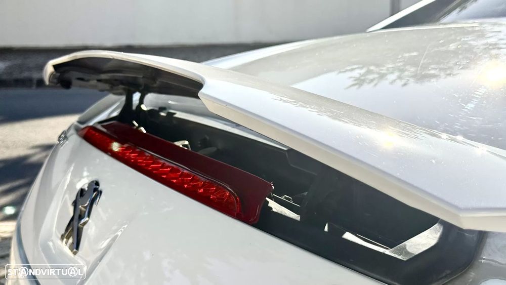 Peugeot RCZ 1.6 200 THP GT-Line - 15