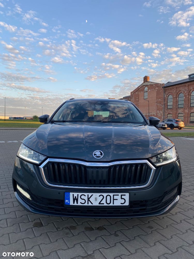 Skoda Octavia 2.0 TDI Ambition DSG - 6