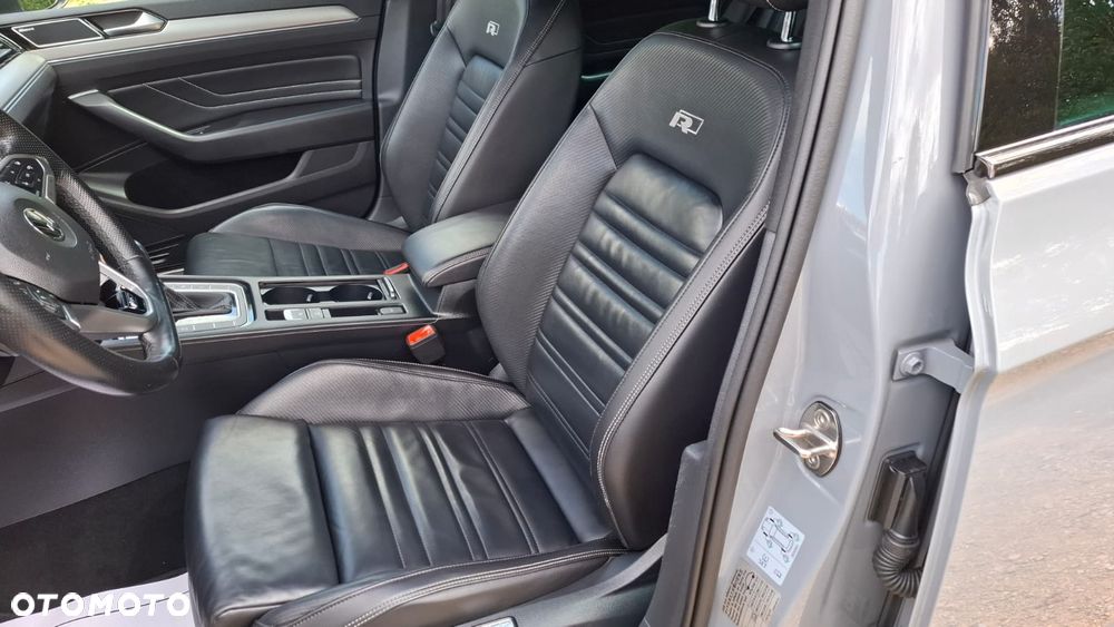 Volkswagen Passat 2.0 TSI 4Mot R-Line Edition DSG - 13