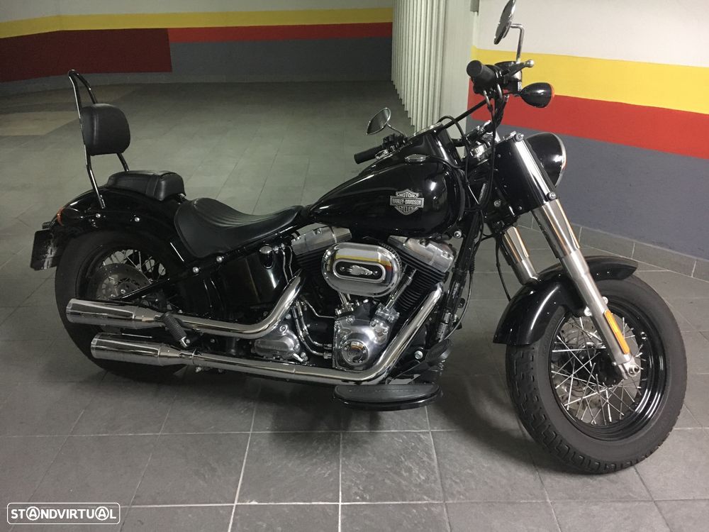 Harley-Davidson FLST - 8