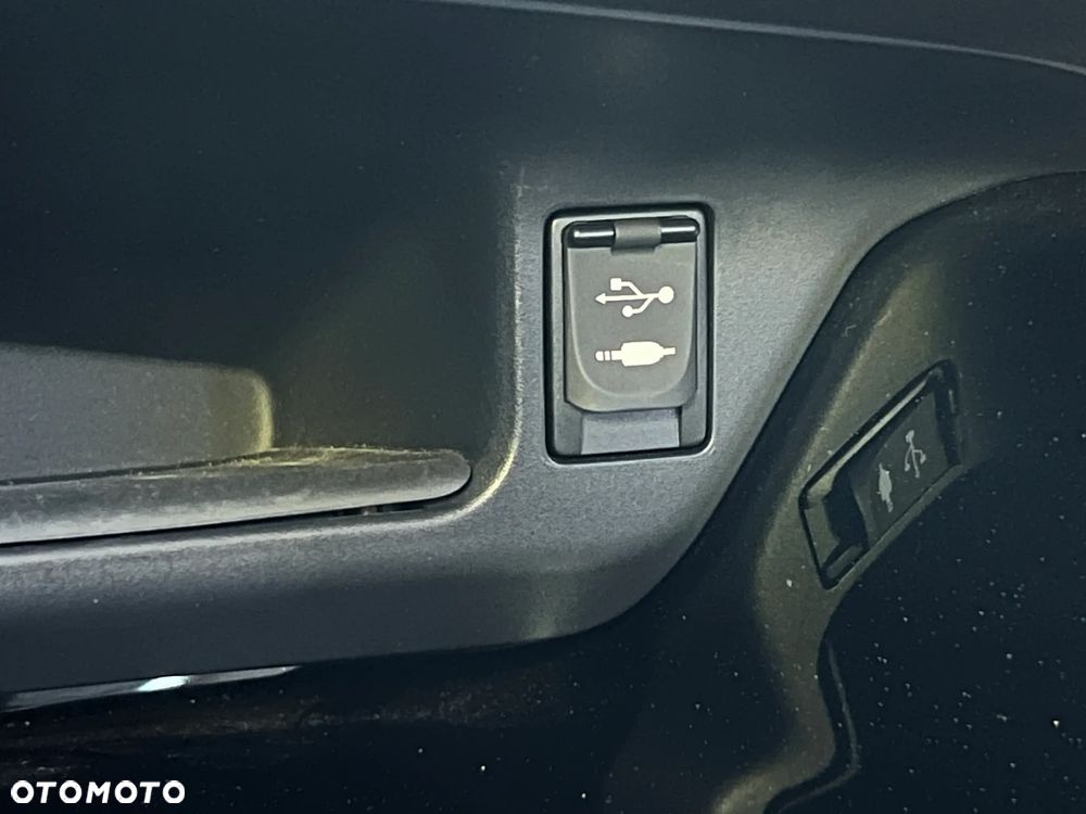 Toyota C-HR 1.2 Turbo Lounge - 35