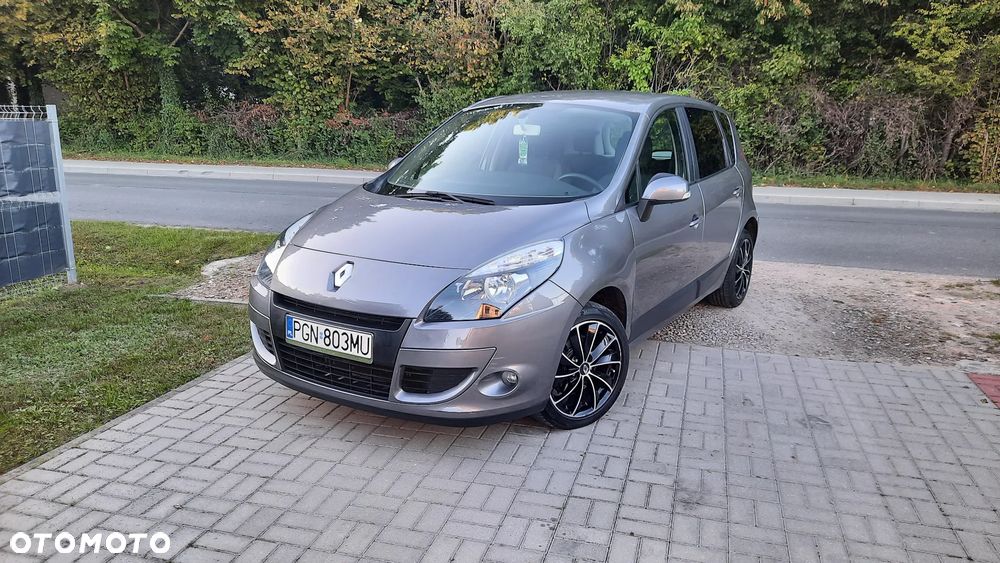 Renault Scenic 1.6 16V TomTom Edition - 10