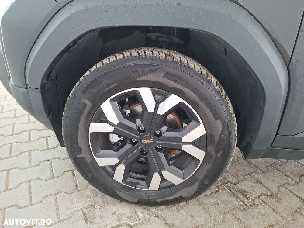 Dacia Duster TCe 130 4X4 MHEV Extreme - 6