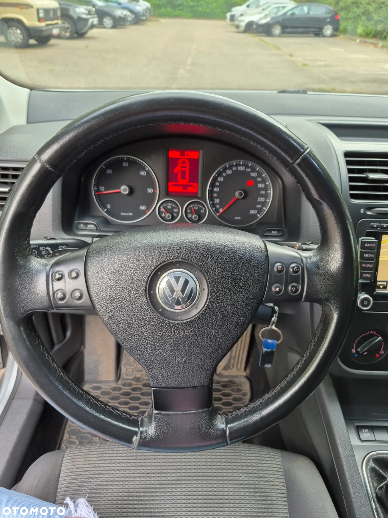 Volkswagen Golf 1.9 TDI DPF Edition BlueMotion - 12
